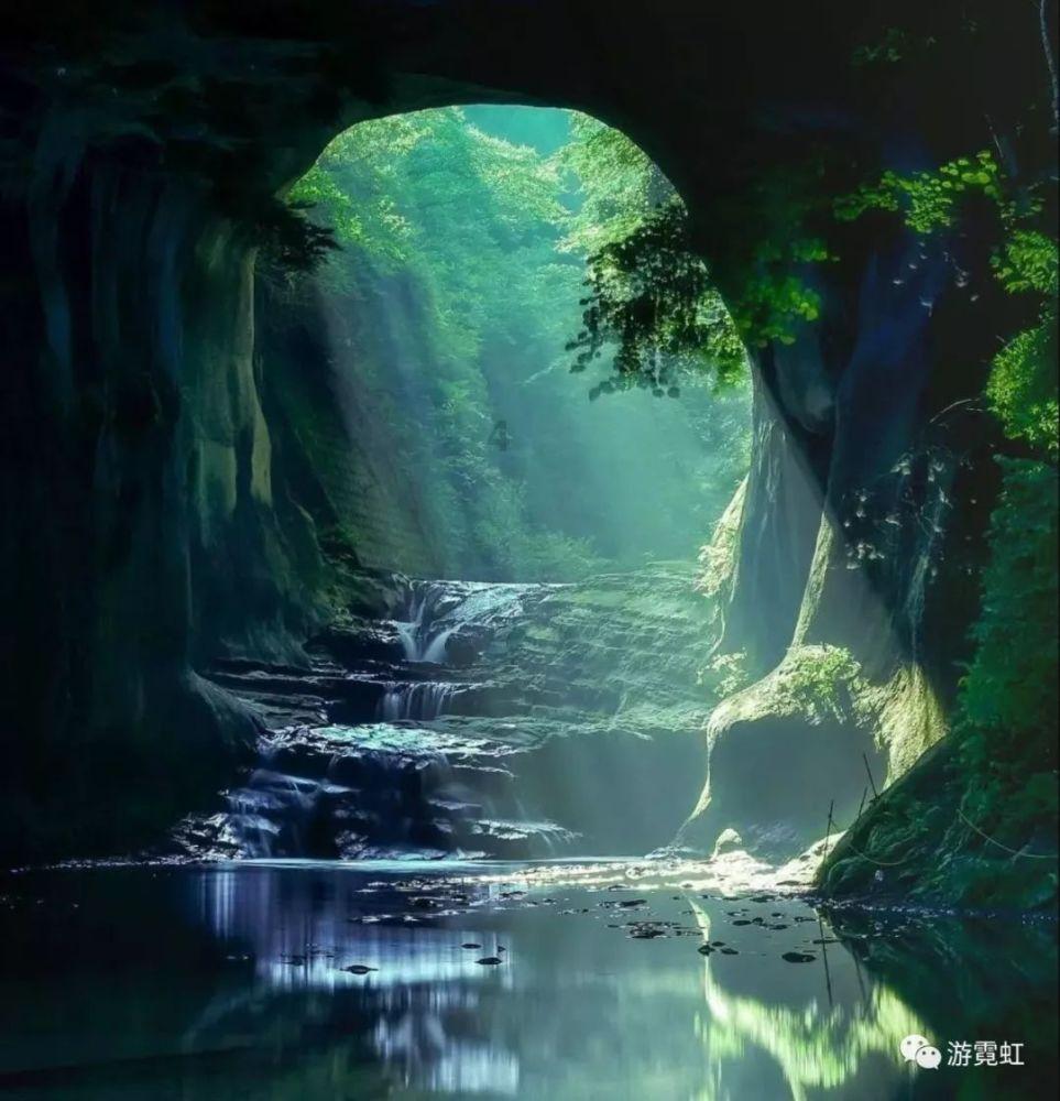 为“新手妈妈”驾驶员送奶粉!2024年扬子晚报暖冬公益行走近“南京公交人”
